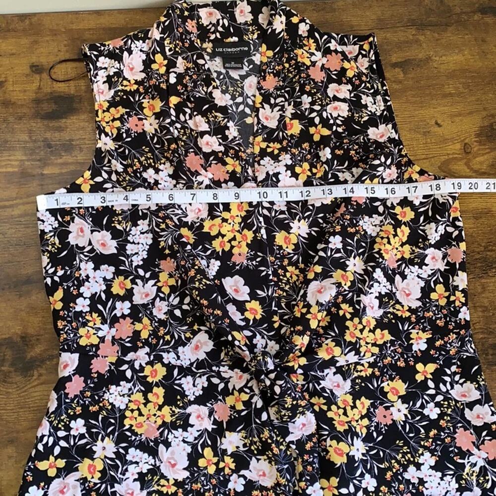 Liz Claiborne 'Career' Black Floral Waist Tie Top - Picture 8 of 9